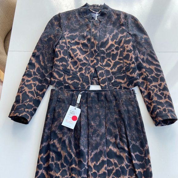 Salvatore Ferragamo Women's Blazer 38 EU NWT - Picture 14 of 14